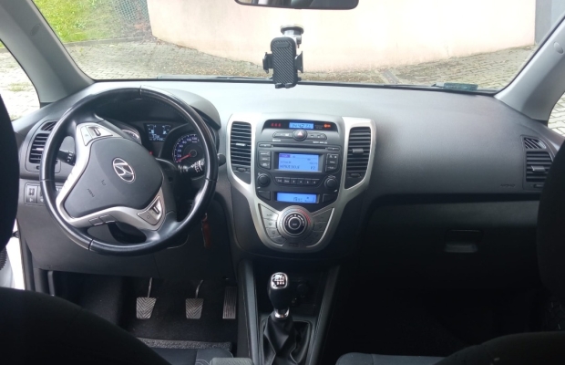 Sprzedam samochód Hyundai ix20 benzyna+LPG - Zdjęcie 9