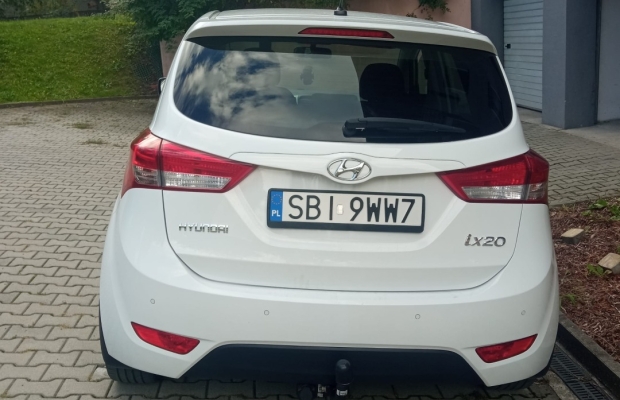 Sprzedam samochód Hyundai ix20 benzyna+LPG - Zdjęcie 4