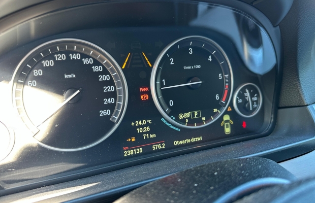 Sprzedam BMW 520 D - Zdjęcie 2