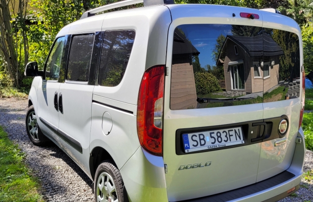 Fiat Doblo, polski salon, niski przebieg FV23% - Zdjęcie 3