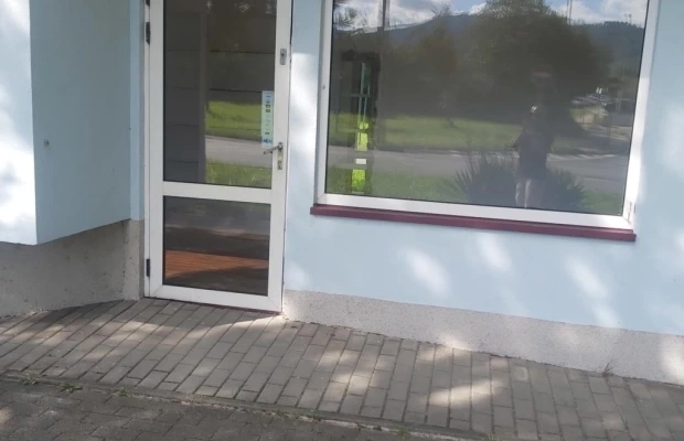 Wynajme obiekt Handlowy/Usługowy - Zdjęcie 2