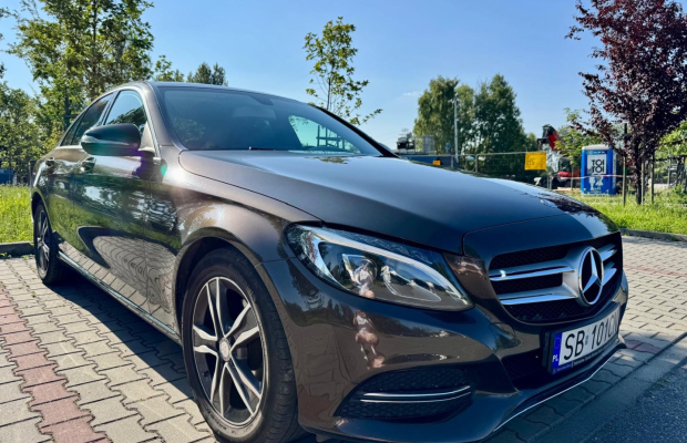 Mercedes-Benz C klasa / W205 / C180 / Automat z polskiego salonu - garażowany - Zdjęcie 3