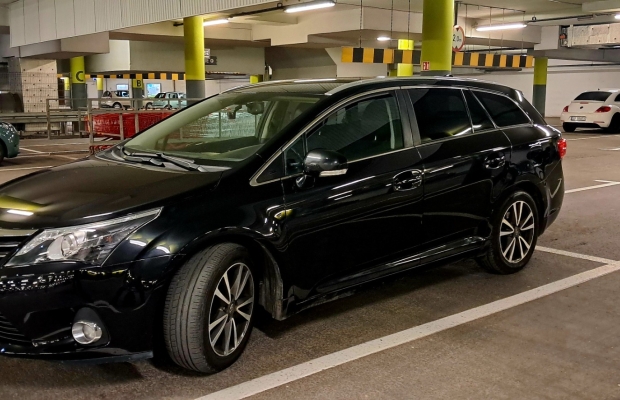 Toyota Avensis t27 - Zdjęcie 4