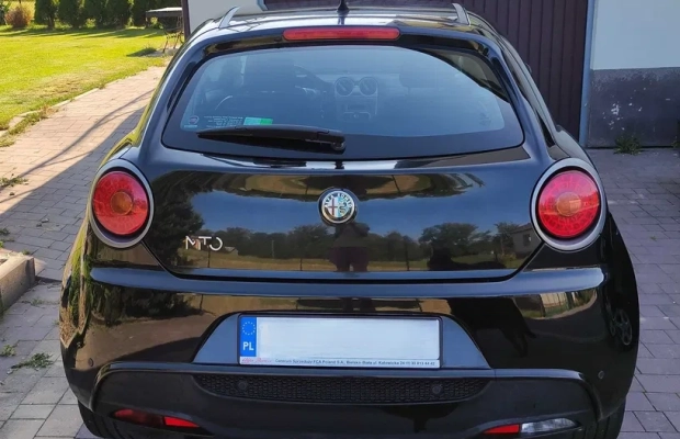 Alfa Romeo Mito z 2010 roku w bardzo dobrym stanie - Zdjęcie 3