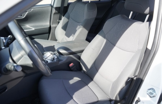Toyota Rav 4 2.5 Hybryda 222KM Automat 2019r 100% oryginał ZOSTAW SWÓJ W ROZLICZENIU - Zdjęcie 8