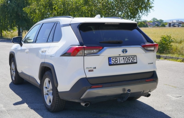 Toyota Rav 4 2.5 Hybryda 222KM Automat 2019r 100% oryginał ZOSTAW SWÓJ W ROZLICZENIU - Zdjęcie 6