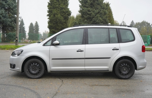 VW Touran 1.6 TDI 105 KM. Automat 2015 r MOŻLIWA ZAMIANA - Zdjęcie 3