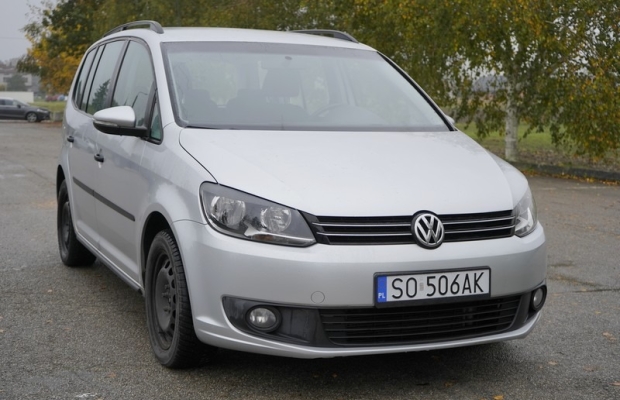 VW Touran 1.6 TDI 105 KM. Automat 2015 r MOŻLIWA ZAMIANA - Zdjęcie 8