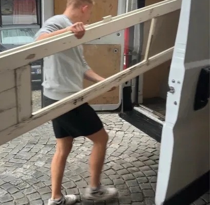 Kompleksowe usługi transportowe i przeprowadzkowe busem - Zdjęcie 3