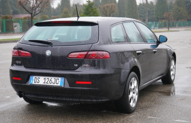 Alfa Romeo 159 1.9 JTD 150 KM. 2008 r z Włoch ZERO KOROZJI - Zdjęcie 3