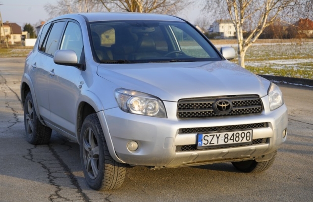 Toyota RAV 4 III 2.2 Diesel 177 KM. 2006 r skóra tempomat hak - Zdjęcie 6