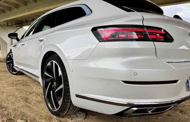Volkswagen Arteon Shooting Brake 2.0 TSI OPF 4Motion DSG R-Line - przejęcie leasingu - Zdjęcie 7