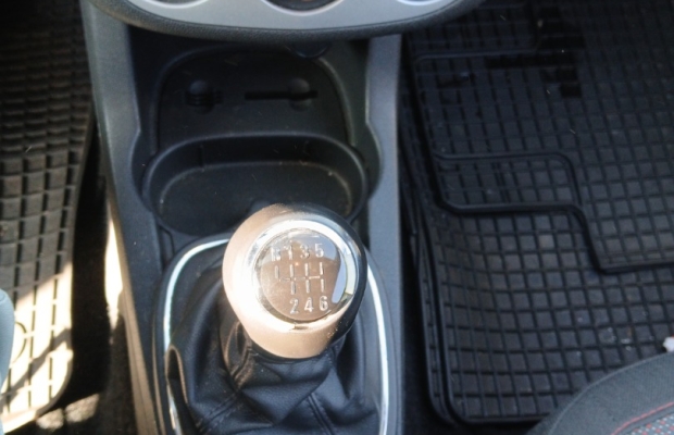 Opel Corsa D 1,3 diesel - Zdjęcie 6