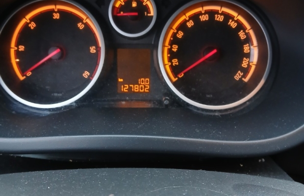 Opel Corsa D 1,3 diesel - Zdjęcie 9