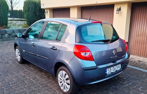 Renault Clio III Expression 1.2 16V 75KM Benzyna Klimatyzacja 5 drzwi Serwisowany Bardzo Ładny Kolor - Zdjęcie 3