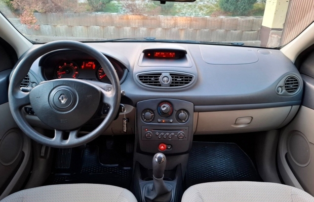 Renault Clio III Expression 1.2 16V 75KM Benzyna Klimatyzacja 5 drzwi Serwisowany Bardzo Ładny Kolor - Zdjęcie 7