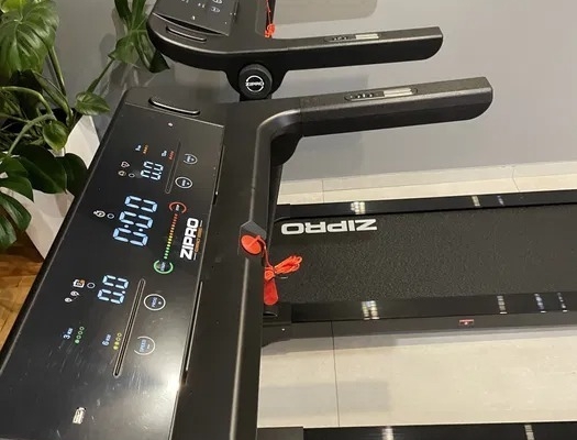 Bieżnia elektryczna Zipro Pacto – wynajem z dostawą Kraków i okolice - Zdjęcie 6