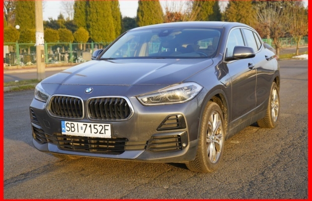 BMW X2 1.5 Hybryda Plug-in 220KM X-drive 4x4 2021r automat oryginalny - Zdjęcie 1