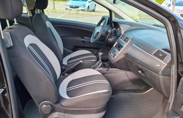 Fiat Grande Punto Benzyna 1.4 ENERGY DYNAMIC Kupiony w Polskim Salonie Serwisowany - Zdjęcie 6