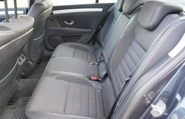 Renault Laguna 2.0 DCI 130 KM. klima tempomat DOBRZE UTRZYMANY - Zdjęcie 9