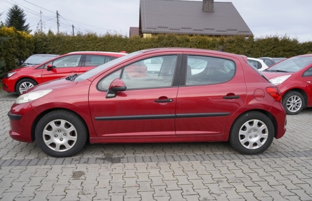 Peugeot 207 1.4 benzyna 88 km. 2006r klimatyzacja przebieg 150 tys. km. zadbany - Zdjęcie 6