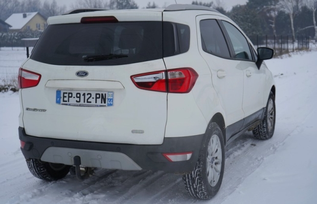 Ford EcoSport 1.0 benzyna 125 KM. 2017 rok przebieg 127 tys. km. klimatronik hak - Zdjęcie 3