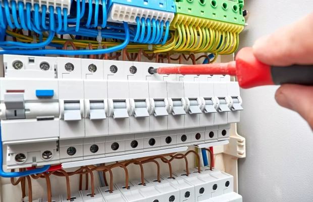 ELEKTRYK usługi elektryczne - Zdjęcie 3