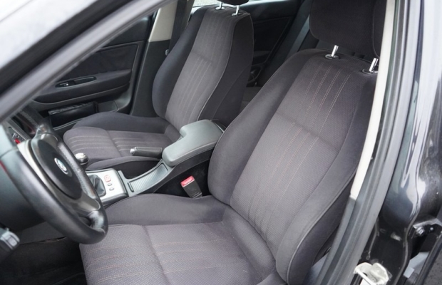 Alfa Romeo 159 1.9 JTD 150 KM. 2008 r z Włoch ZERO KOROZJI przebieg tylko 200 tys. km. - Zdjęcie 8