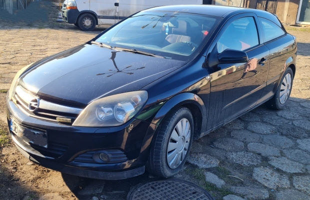 Opel Astra H 1.9 GTC 2006 - sprzedam - Zdjęcie 3