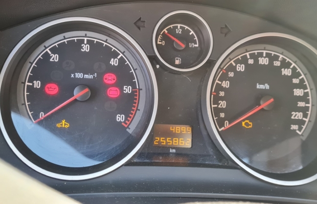 Opel Astra H 1.9 GTC 2006 - sprzedam - Zdjęcie 5