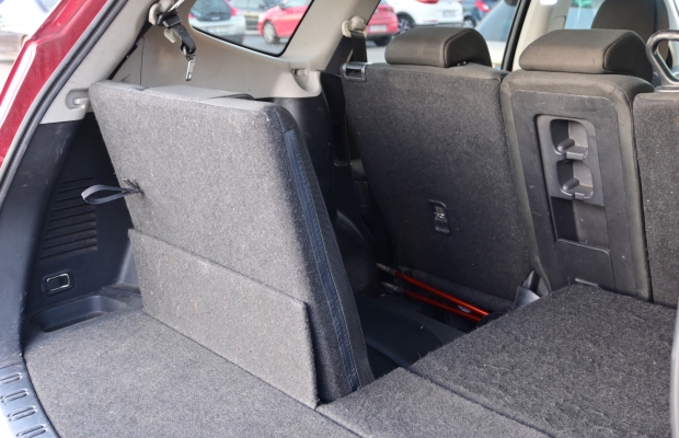 Nissan Qashqai +2 I-way 2.0 140KM 4x4 - Zdjęcie 8