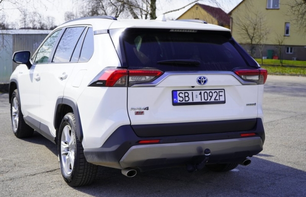 Toyota Rav 4 2.5 Hybryda 222KM Automat 2019r 100% oryginał ZOSTAW SWÓJ W ROZLICZENIU - Zdjęcie 5
