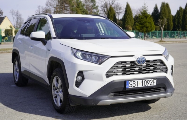Toyota Rav 4 2.5 Hybryda 222KM Automat 2019r 100% oryginał ZOSTAW SWÓJ W ROZLICZENIU - Zdjęcie 6