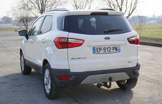 Ford EcoSport 1.0 benzyna 125 KM. 2017 rok przebieg 127 tys. km. klimatronik hak - Zdjęcie 2
