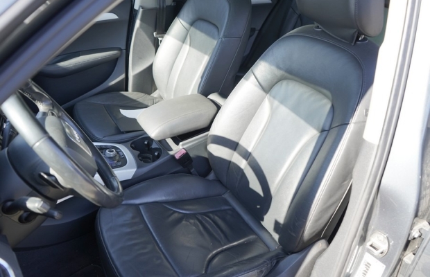 Audi Q5 2.0 TFSI HYBRYDA 246 KM 2011 R 4x4 tylko 135 tys km nie odpala - Zdjęcie 7