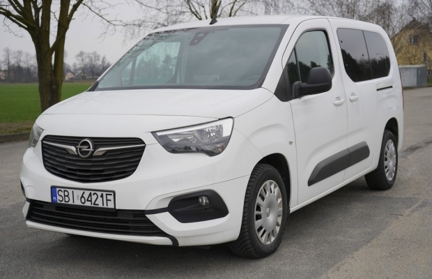 Opel Combo 1.2 110 KM. DŁUGI 2021 r polski salon nawigacja tempomat - Zdjęcie 1