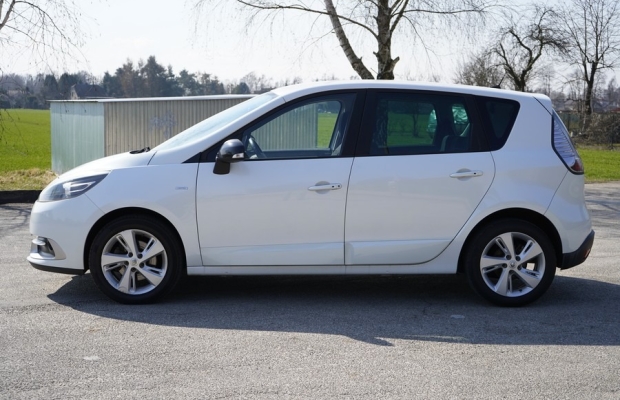 Renault Scenic III 1.2 benzyna 115 KM nawi klimatronik BIAŁA PERŁA zadbany - Zdjęcie 7