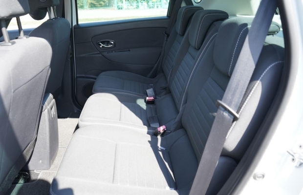 Renault Scenic III 1.2 benzyna 115 KM nawi klimatronik BIAŁA PERŁA zadbany - Zdjęcie 9