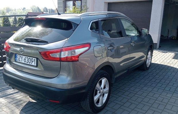Sprzedam Nissan Qashqai - Zdjęcie 8