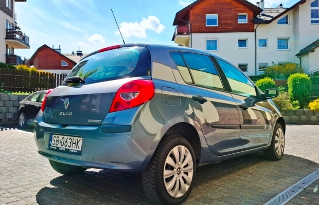 Renault Clio III Expression 1.2 16V 75KM Benzyna Klimatyzacja 5 drzwi Serwisowany Bardzo Ładny Kolor - Zdjęcie 1