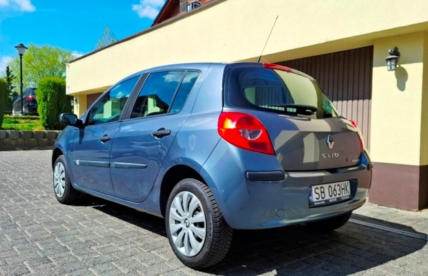Renault Clio III Expression 1.2 16V 75KM Benzyna Klimatyzacja 5 drzwi Serwisowany Bardzo Ładny Kolor - Zdjęcie 2