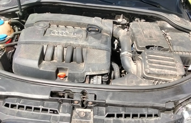 Audi A3 sprzedam 5 drzwiowy czarny - Zdjęcie 6
