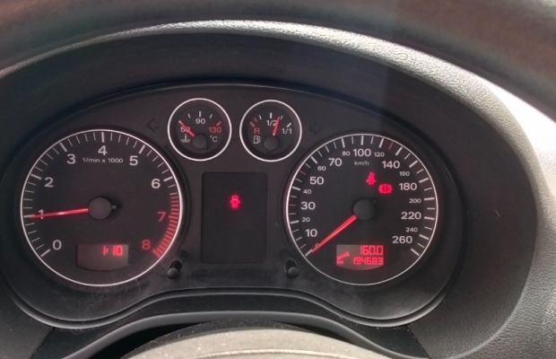 Audi A3 sprzedam 5 drzwiowy czarny - Zdjęcie 3