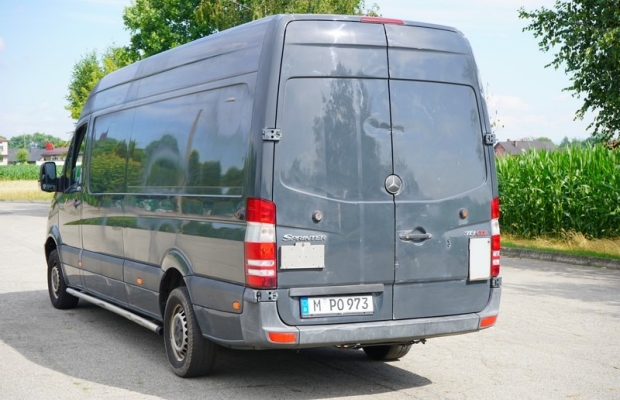 Mercedes Sprinter 2011 rok Maxi paka 4.2 m bez korozji MOŻLIWA ZAMIANA - Zdjęcie 4