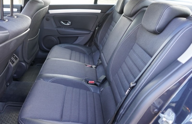 Renault Laguna 2.0 DCI 130 KM. klima tempomat DOBRZE UTRZYMANY - Zdjęcie 8