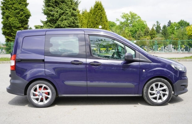 Ford Tourneo Connect 1.0 101 KM benzyna polski salon 1 rej 2015 - Zdjęcie 6