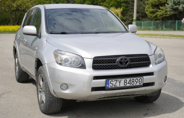 Toyota RAV 4 III 2.2 Diesel 177 KM. 2006 r 4X4 skóra tempomat hak - Zdjęcie 4