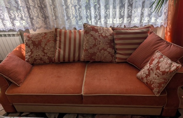 Sofa 2 (stan idealny) +3 rozkładana (uszkodzona) - Zdjęcie 8