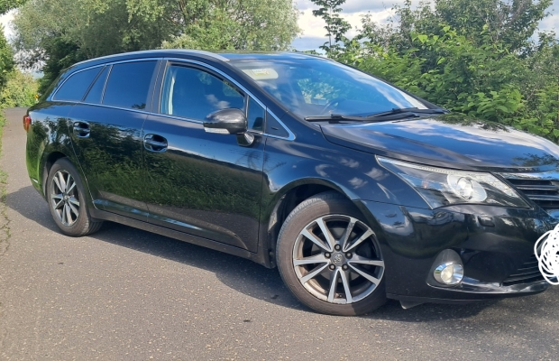 Toyota Avensis t27 kombi - Zdjęcie 1