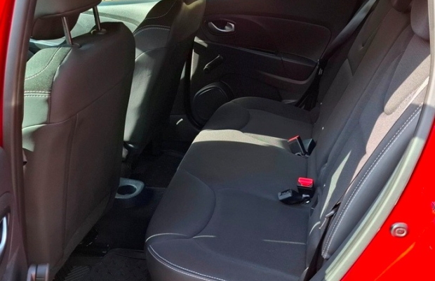 RENAULT CLIO IV SALONOWY 74.950km! Piękny Kolor FLAME RED Serwisowany Bardzo Zadbany - Zdjęcie 7